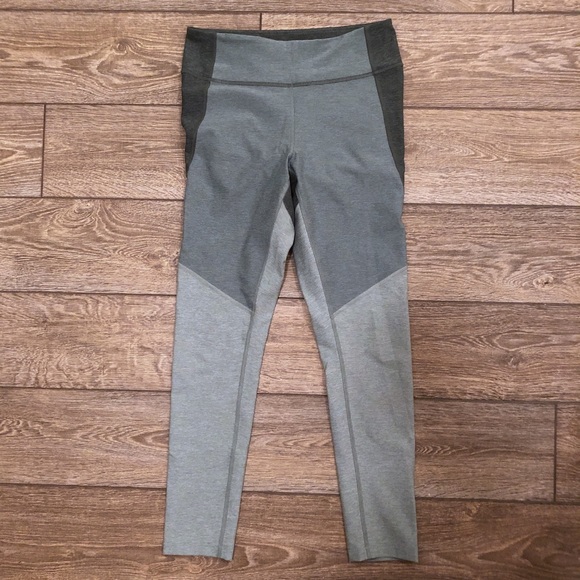 NWOT Outdoor Voices 7/8 tri-tone warmup leggings - Picture 5 of 8